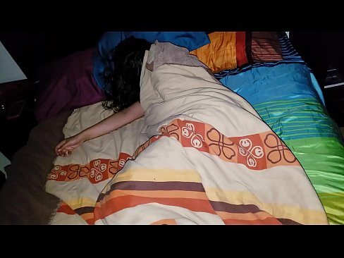 ❤️ ස්ටේප්සන් තම තරුණ සුළු මව නිදා සිටියදී ඇයට බැණ වදියි. ️❌ Sex video si.eviewporn-com.ru